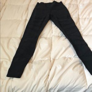 Black lulu criss cross mesh leggings